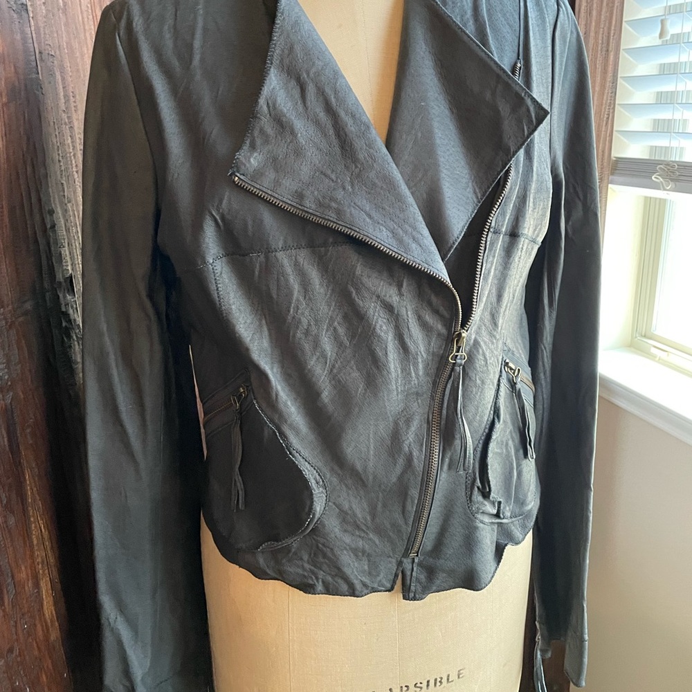 illia Crunch Leather Moto Jacket in Military Blue